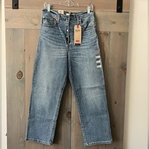 Levi’s Ribcage Straight Ankle Jean